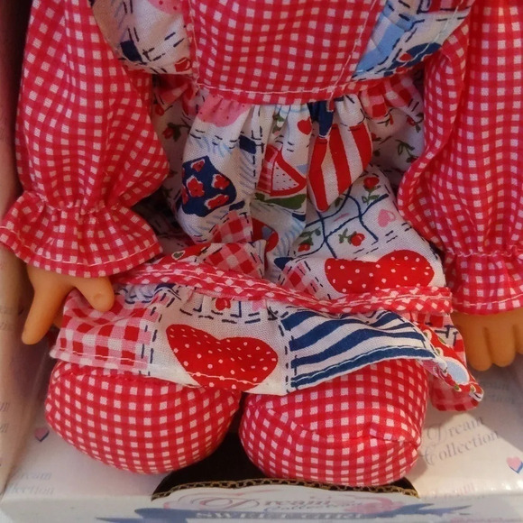 Americana Vintage Doll Red Gingham Picnic Little Girl Hard to Find - Picture 6 of 6